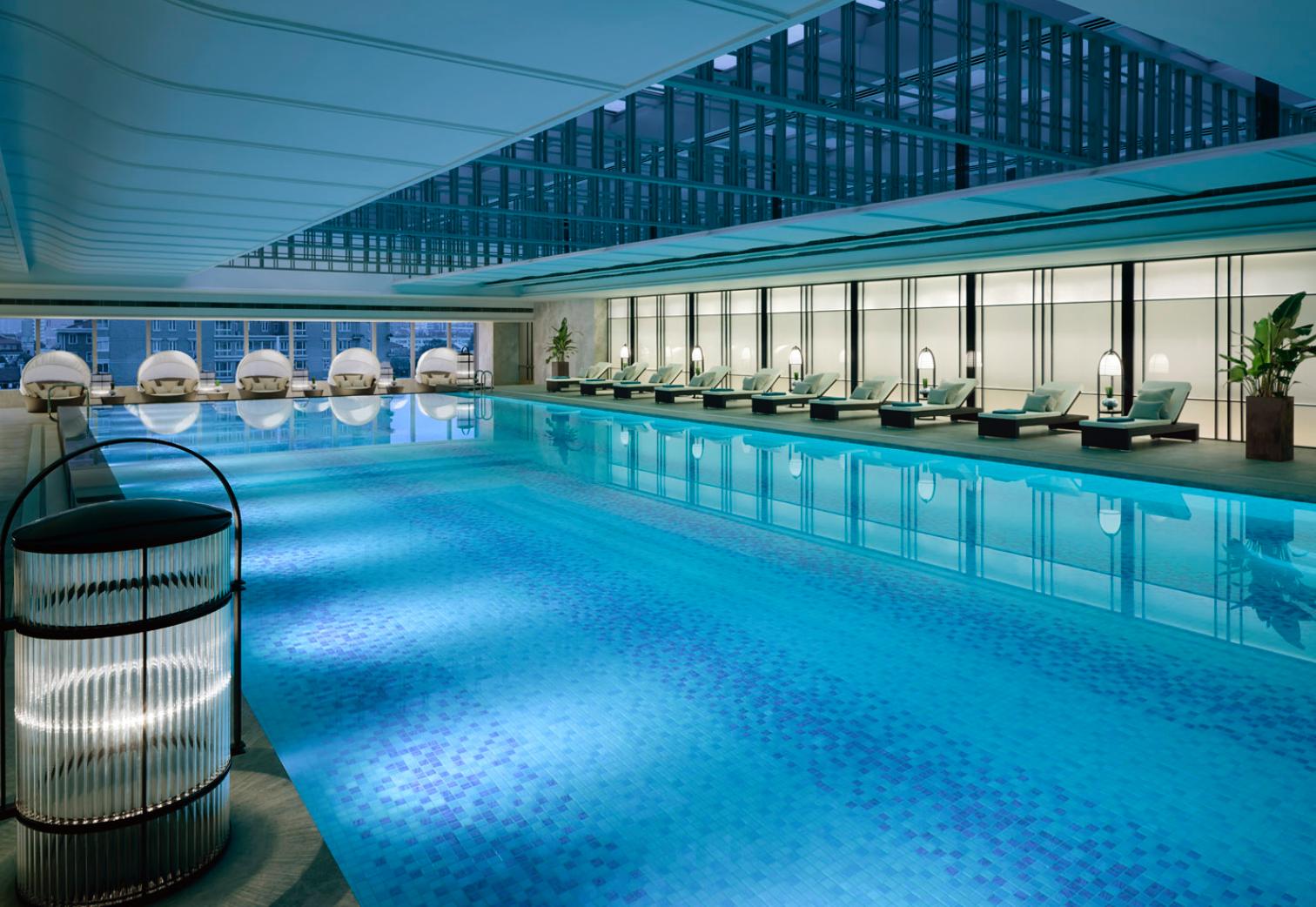 上海静安商圈核心，高端奢华住宿推荐