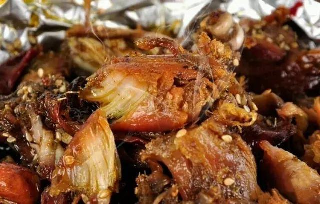 被骗了！以为“很文艺”的玉林路，差点就把我的仙女裙撑爆了……