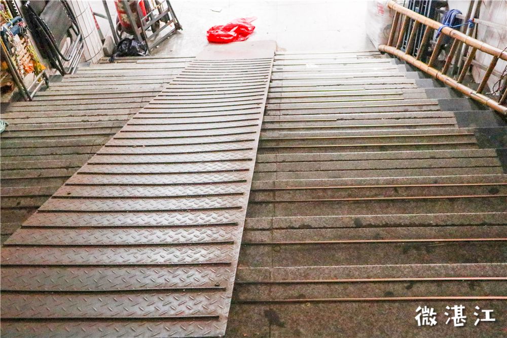 白云区火车站服装批发市场,长沙南站服装批发市场