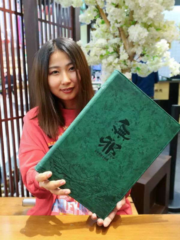 全国分店200多家的原谅色网红甜品，这次你被“绿”得心甘情愿！