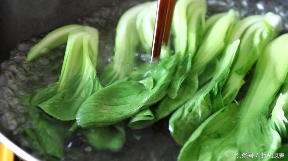 在家最简单煲仔饭制作方法,最简单做的煲仔饭