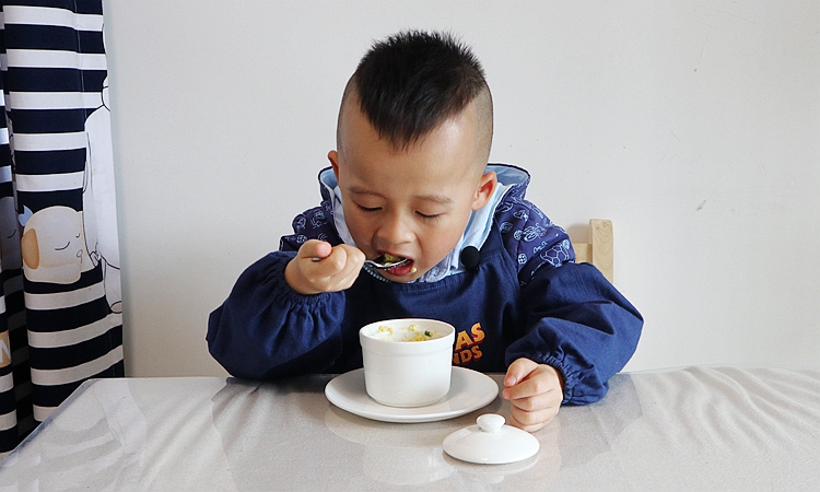 早起的鸟儿有虫吃,宝宝动手做早餐——“咯贝蒸蛋”,内附食谱