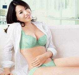 胸大无脑的女人，在爱情中常犯的三个错误