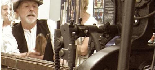 丝巾怎样搭配才好看？搭配好胜过买100件新衣