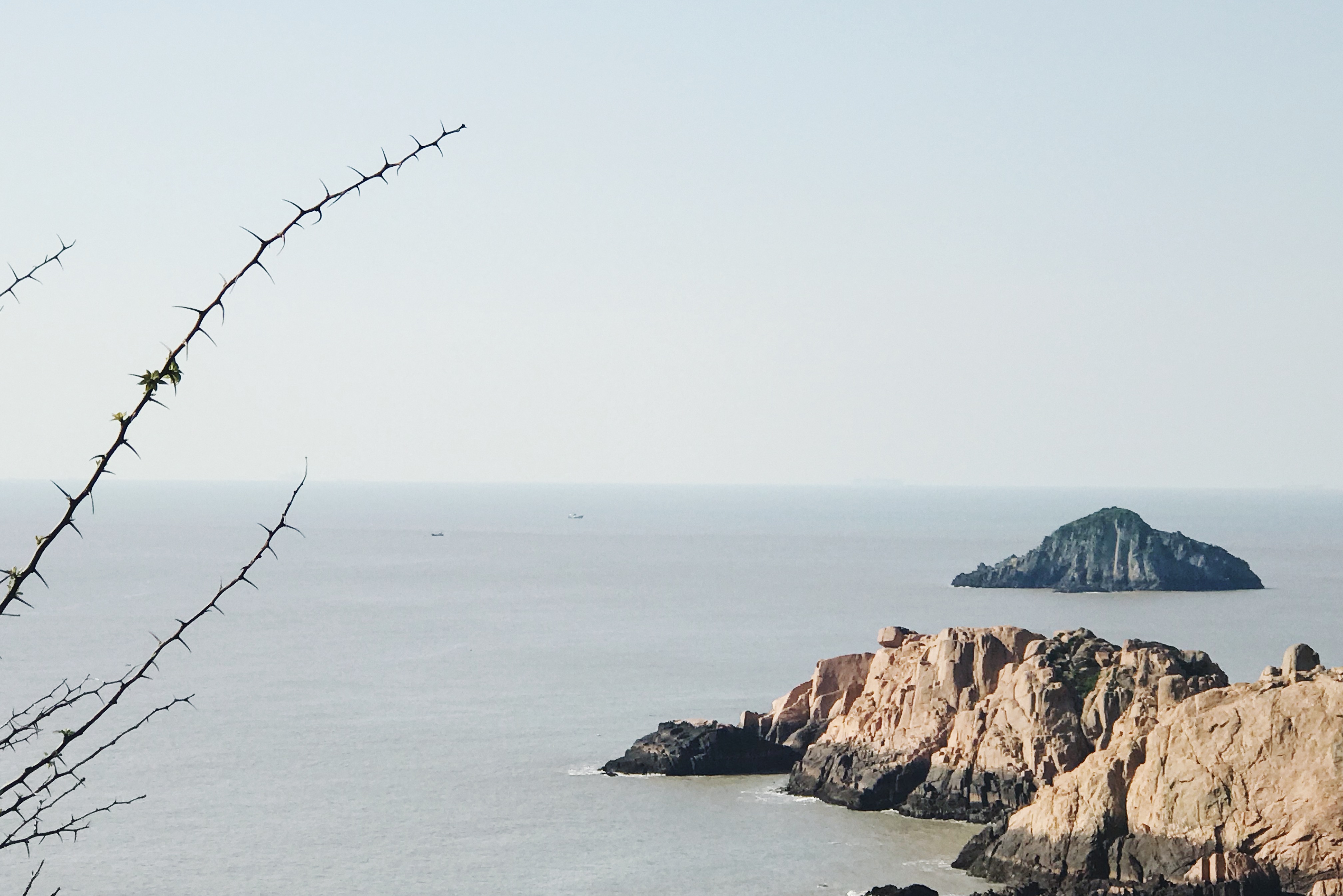 圣托里尼海岛旅游攻略,圣托里尼的绝美海岛