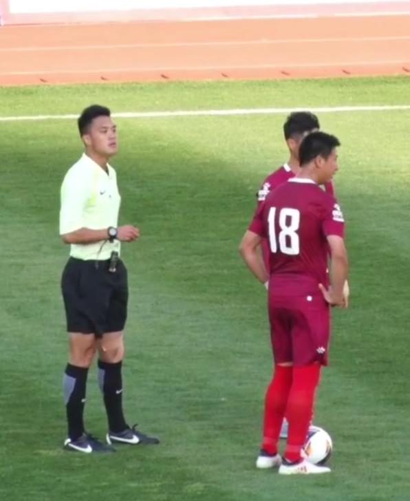 中超裁判多次出现误判,中超裁判发生低级误判