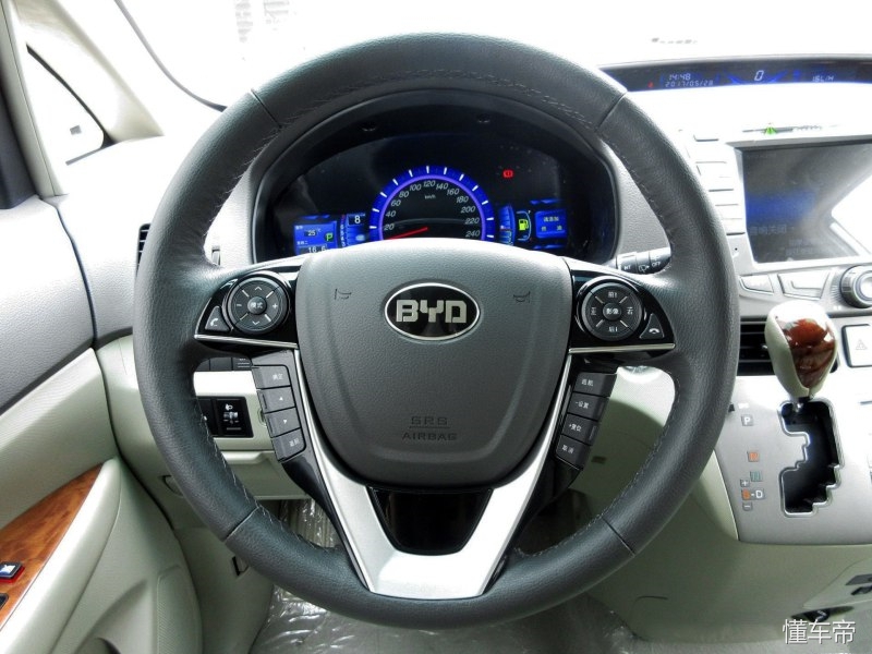 比亚迪宋max销量最新,比亚迪最便宜的宋max