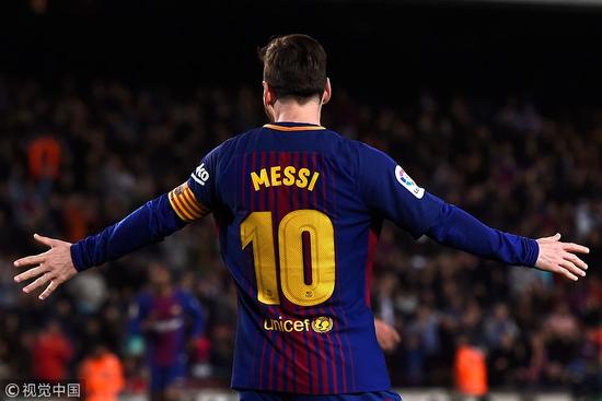 梅西10粒进球中5球为禁区外远射,梅西在五大联赛进球超越c罗