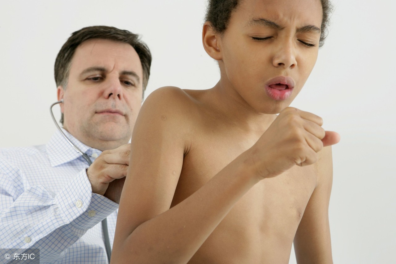 4岁孩子肺炎咳嗽厉害吃什么药,宝宝咳嗽吃了药反而严重