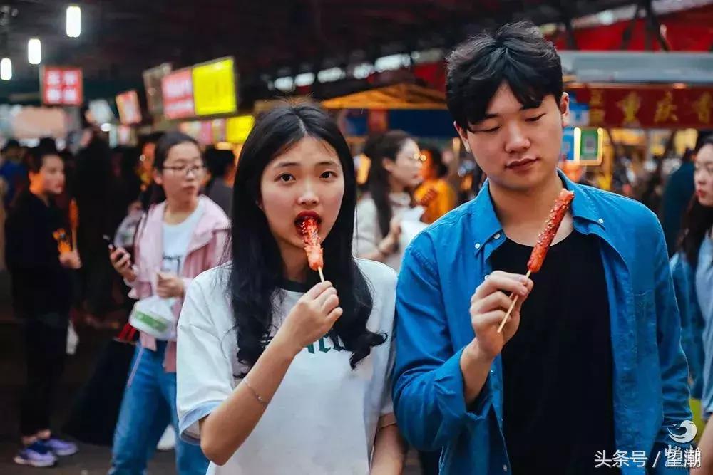 宁波大学这条美食街，承包了千万学子的胃！那里有你的青春吗？