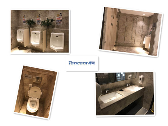 冒死闯进厕所*拍偷**，结果发现了......