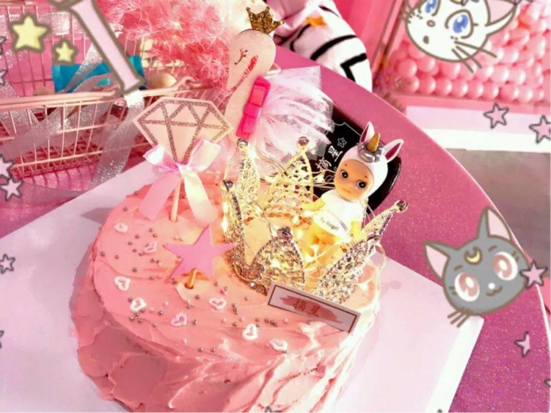 潮爆ins的粉色甜品店来通城啦！一大片粉红豹直撩你的少女心！