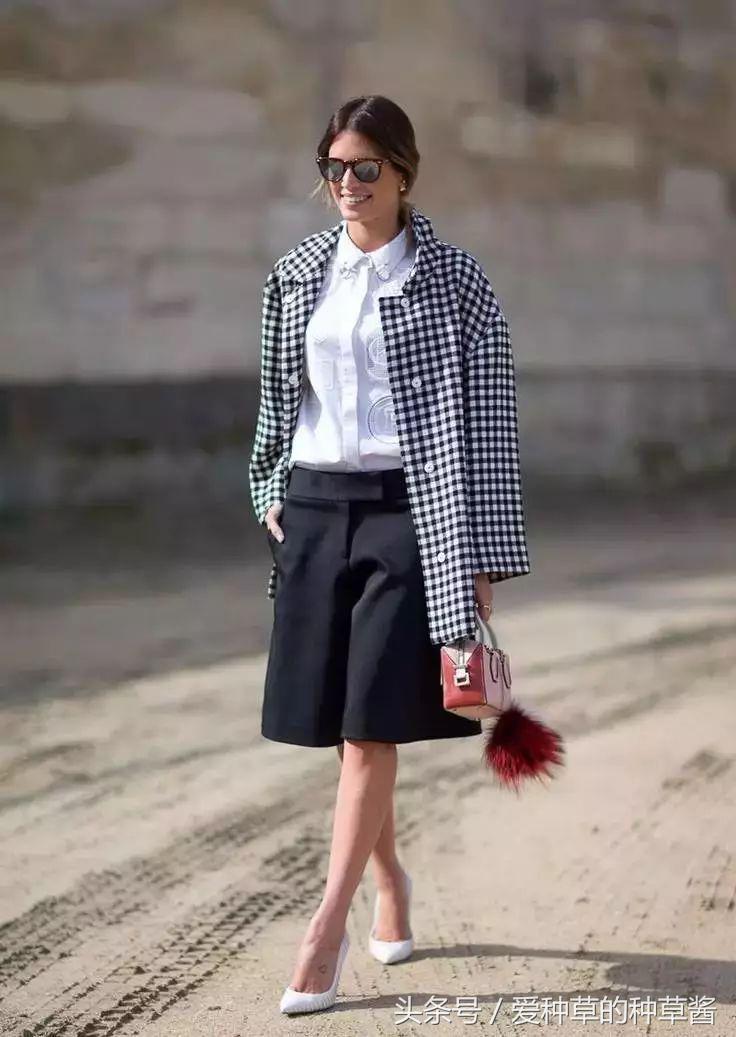 穿阔腿裤为什么从后面看很难看,牛仔阔腿裤显胖怎么办