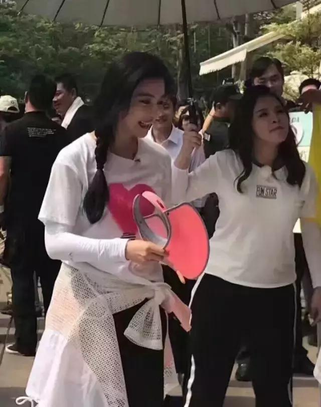 独家！让姑娘们在这里买遍世界所有爆款，广汉仅此一家！