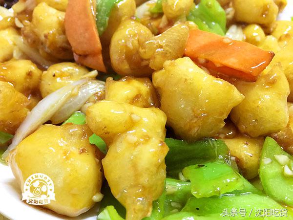 满满一大盘子居然只要10块钱，吃过这家店，我都想搬家了！