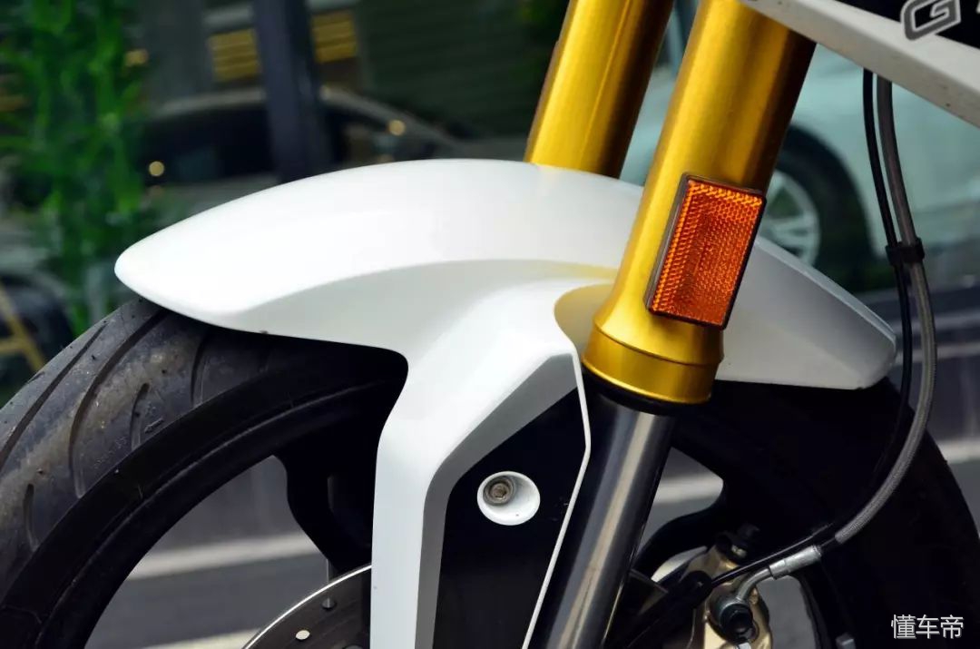 宝马摩托车入门款g310r参数表,宝马入门摩托车g310s