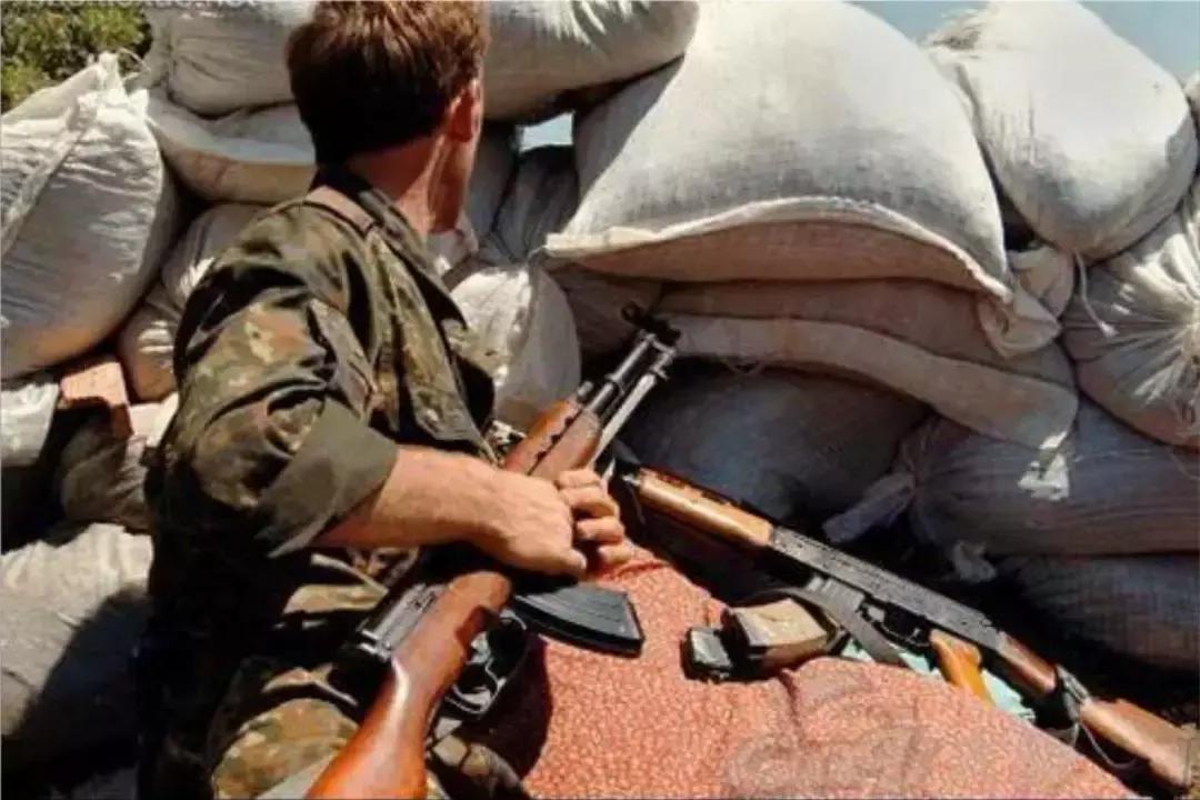 上半身像150斤下半身像120斤倒三角,上半身像150斤下半身像120斤