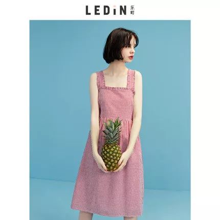 淘宝好看的女装店铺推荐,淘宝哪些女装店铺性价比高