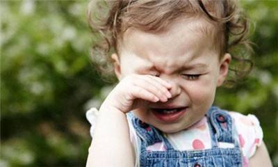 妈妈伤害胎儿的5个表现,准爸爸伤胎儿的表现