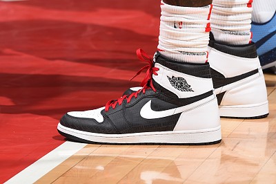 nba赛场球鞋特写,安踏kt8纪念科比