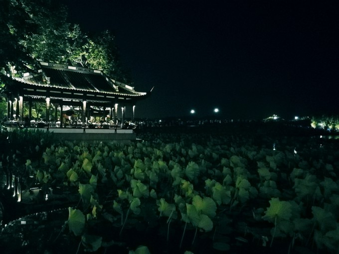 涔濇邯鐙竴鏃犱簩,涔濇邯娓哥帺鎰熸偀