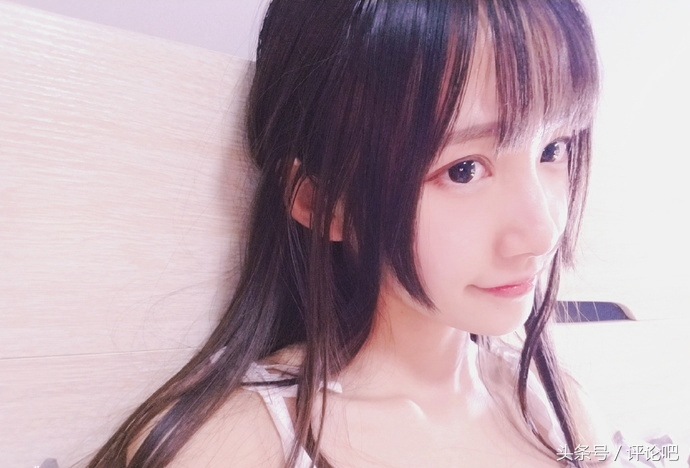 鸢离Tobiwa:禁欲系的御姐音女朋友!