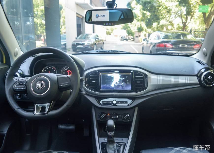 名爵g3驾驶,名爵3体验