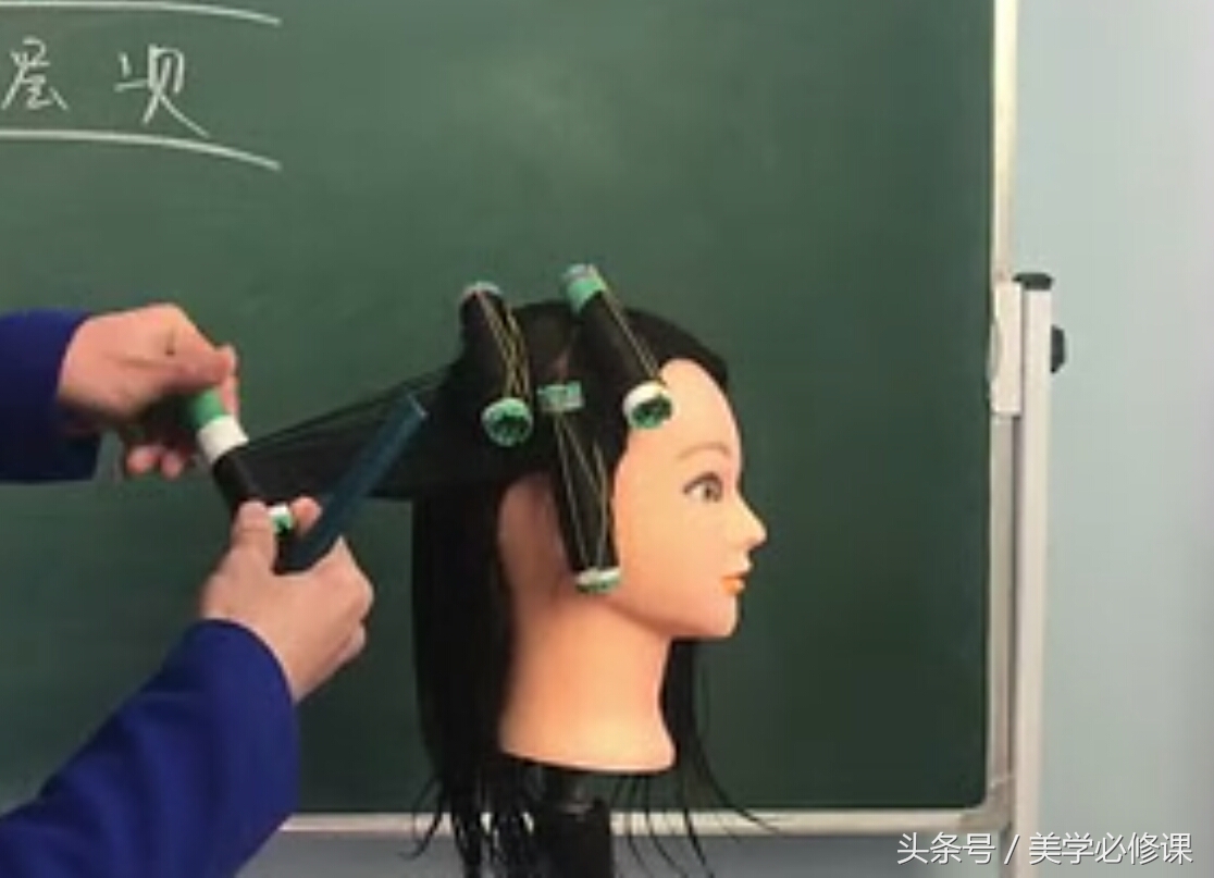 发梢直的蛋蛋卷烫发排杠教程,烫发发型及排杠教程