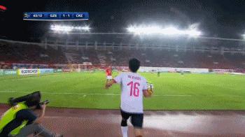 阿兰太坏了！一盘外招破解大阪秘密*器武**，解说：幸亏是恒大主场