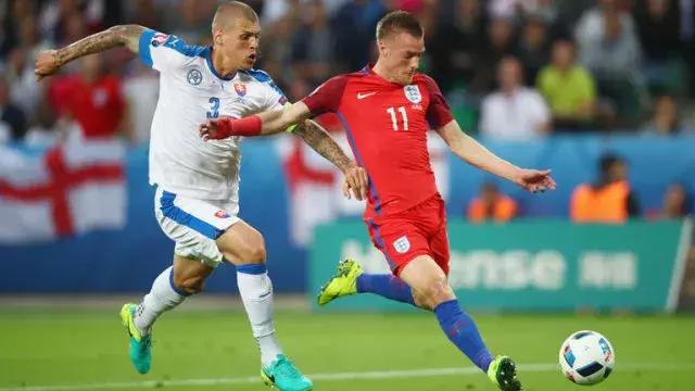 英国足球锦标赛,英国足球第一季