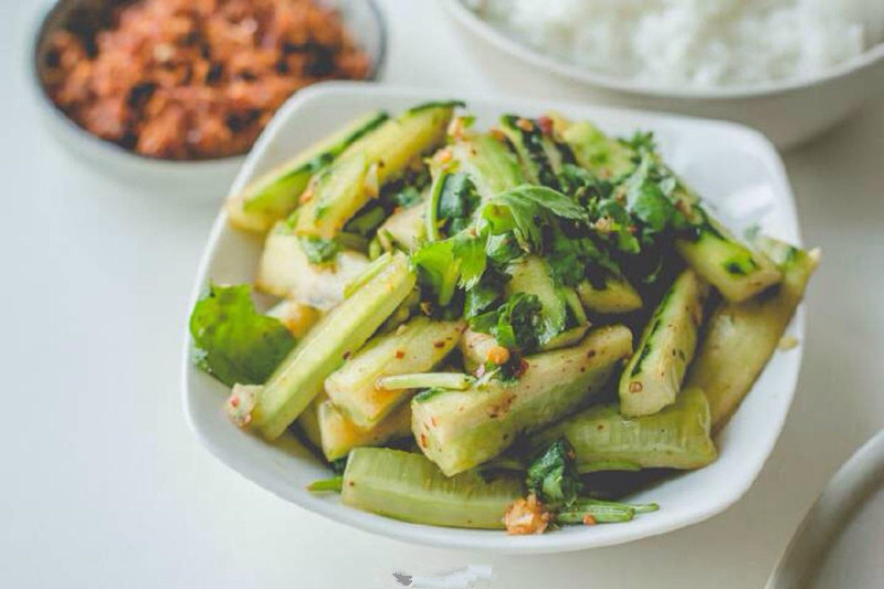 哺乳期吃了多少食物会影响宝宝,哺乳期吃什么对宝宝发育有影响吗