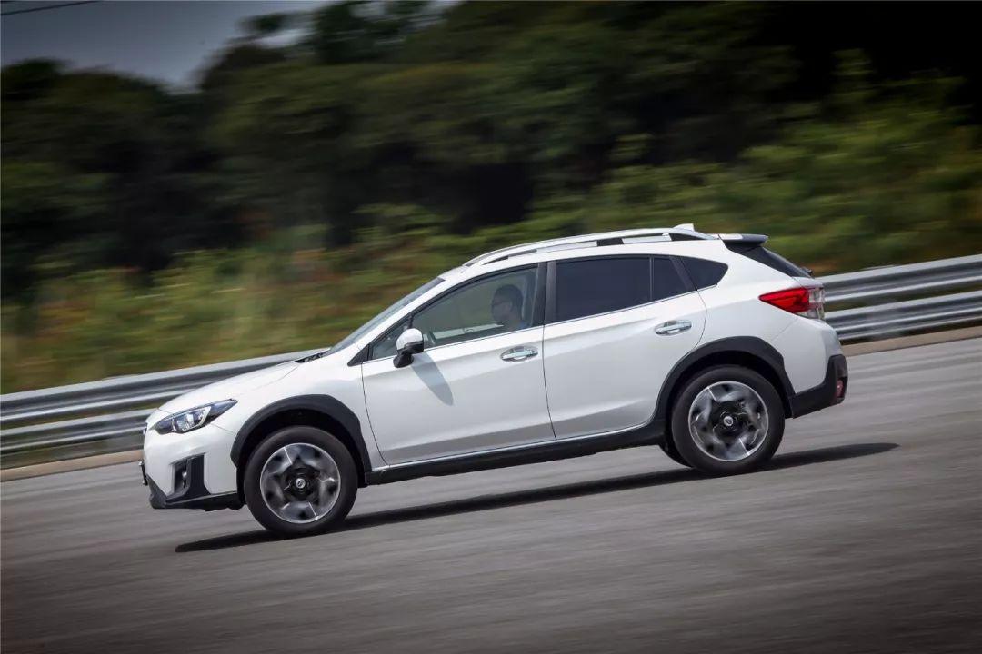 斯巴鲁xv值不值得玩,18年斯巴鲁xv测评