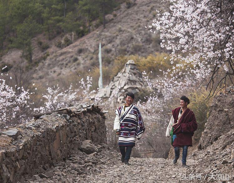 甘孜丹巴美女谷,甘孜藏族自治州美人谷