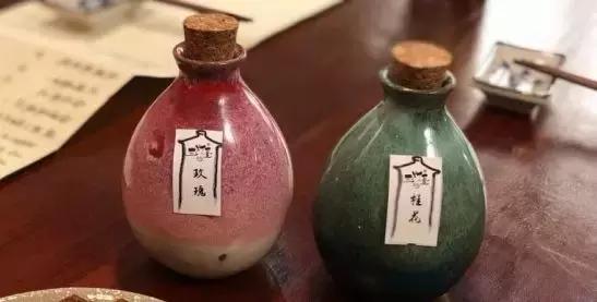 对酒当歌人生几何借酒助兴,对酒当歌人生几何举杯畅饮