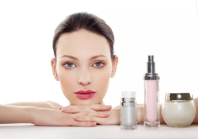 保湿又抗老的乳液,美白保湿比较好的乳液