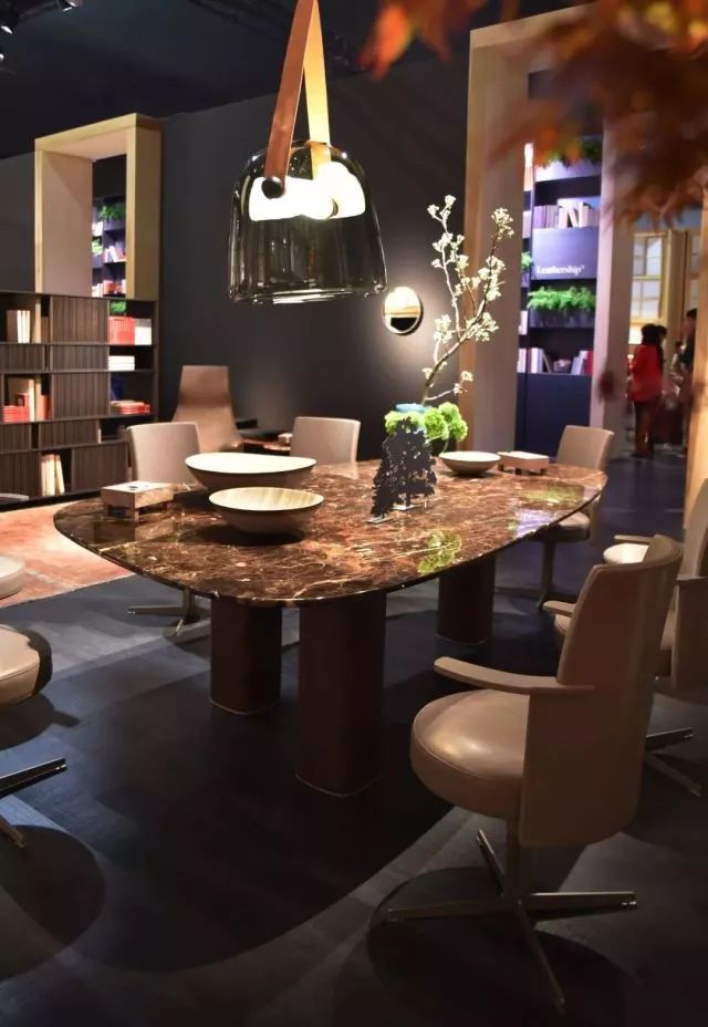 逛米兰家居设计展,凯悦家居馆