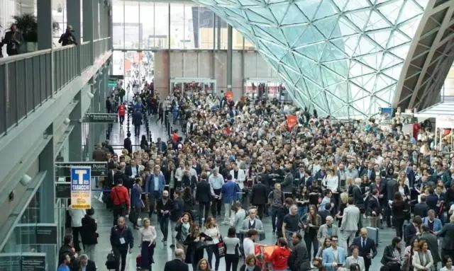 逛米兰家居设计展,凯悦家居馆