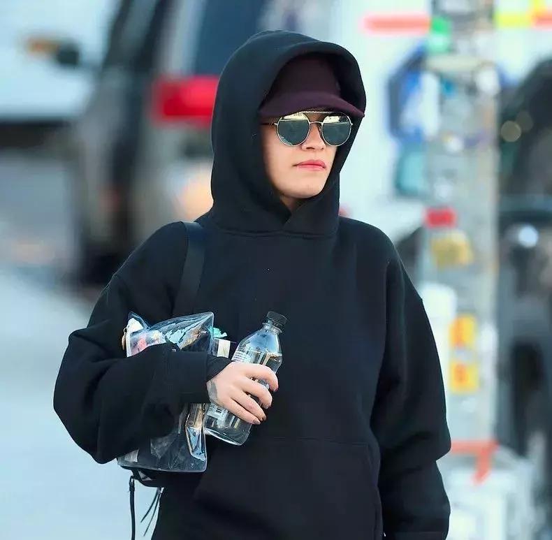 70多的卫衣和150的卫衣有什么差别,几十的卫衣和基本的卫衣的区别