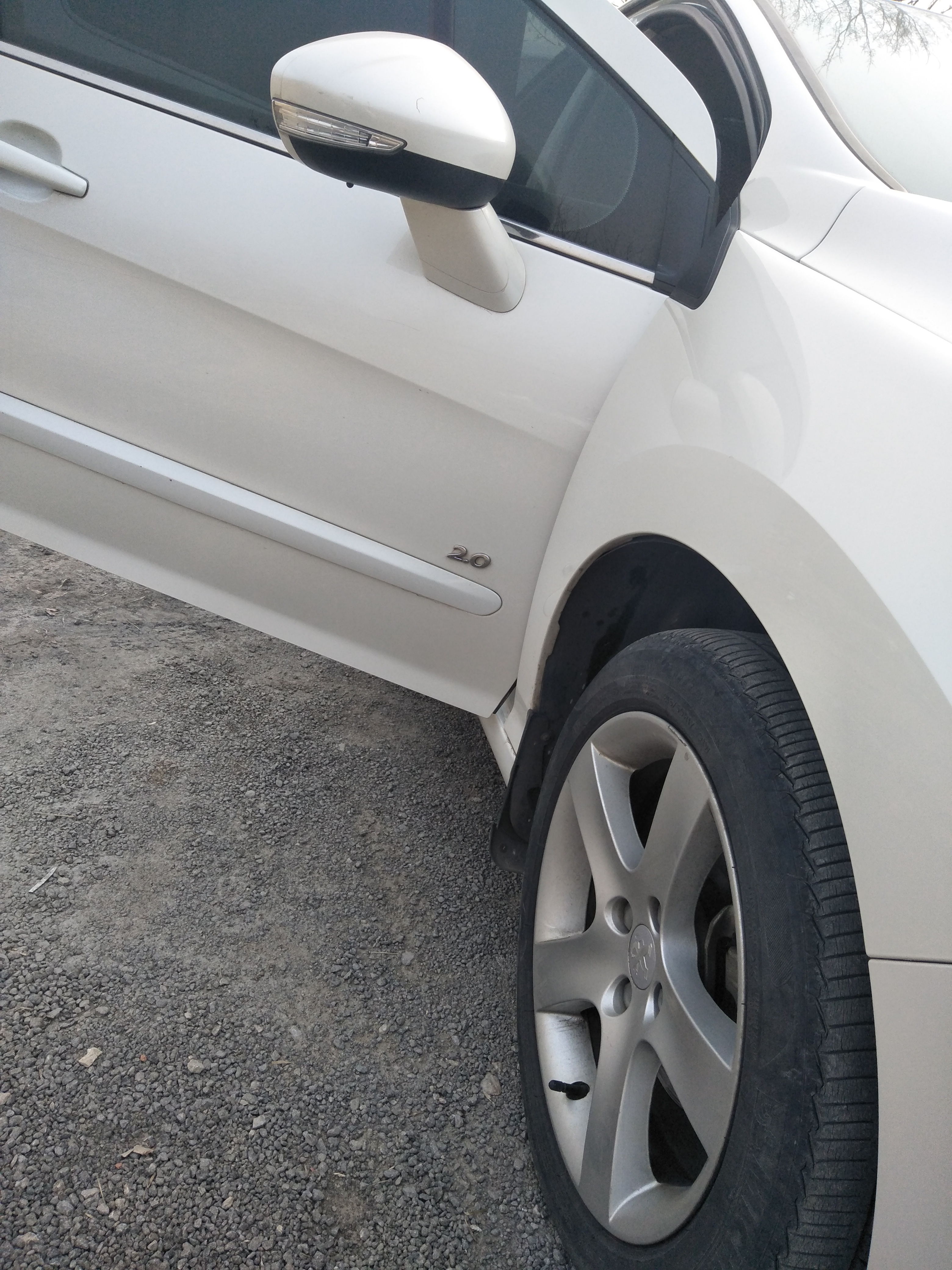 2013款标致408,2013款标致408油耗