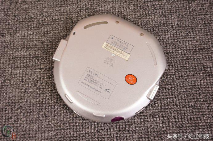 当年买一部手机的感受,当年买完的东西现在非常后悔