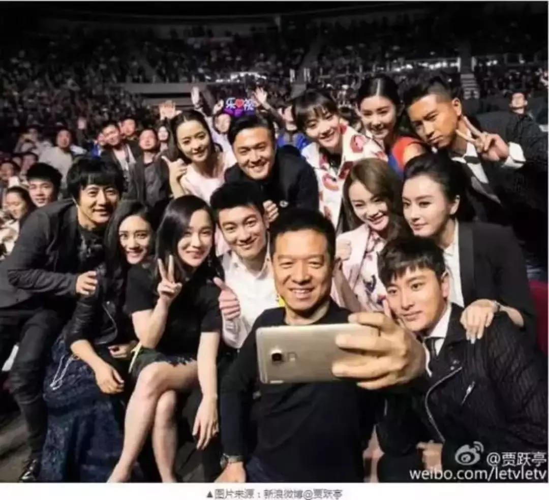 甘薇为了贾跃亭重回演艺圈,甘薇为什么会救贾跃亭