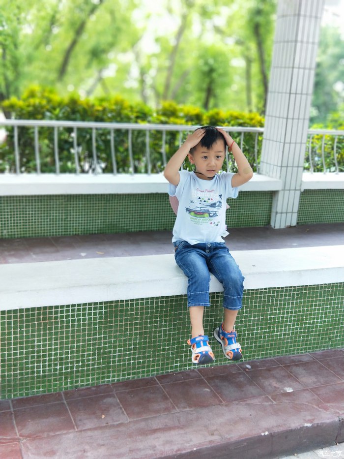 媳妇当车模宝骏,媳妇当车模菲斯塔