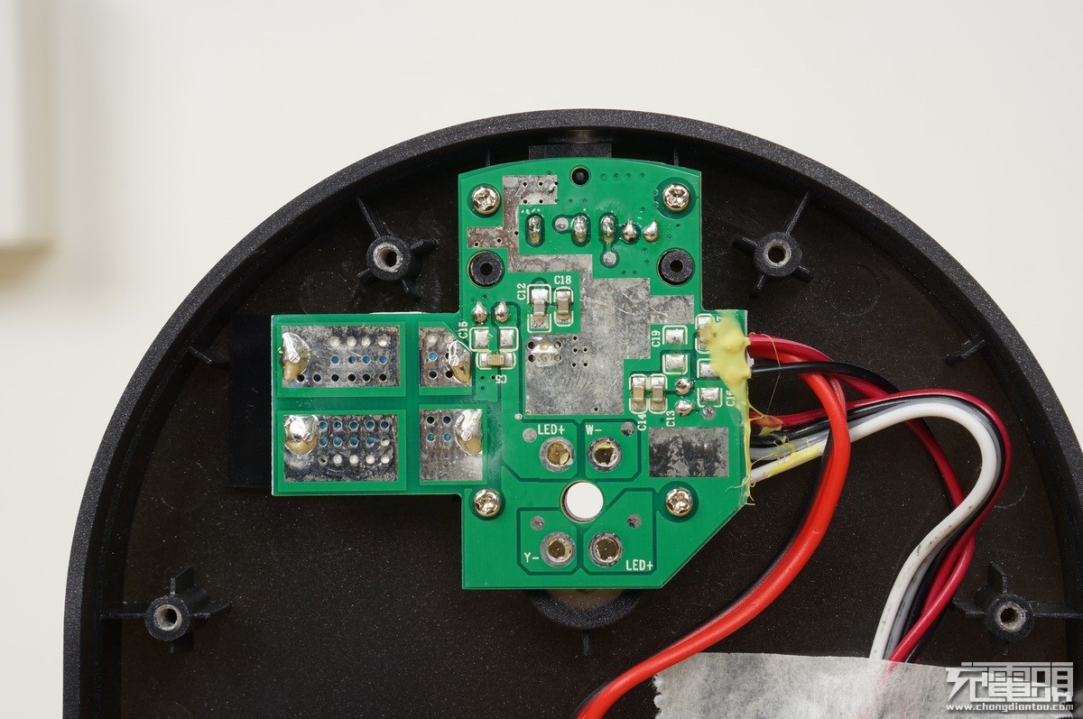 摩米士无线充电台灯,摩米士momax10000