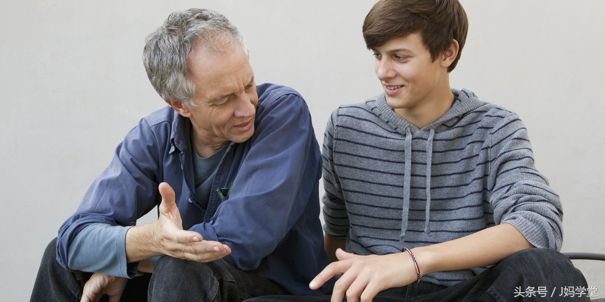 父母面对青春叛逆期的男孩怎么办,父母该如何对待叛逆期的孩子