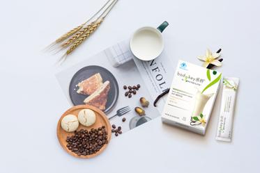 如何变身小腰精,一招解决腰侧赘肉