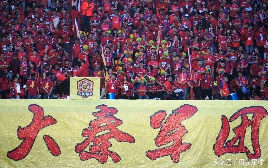 致敬“陕西红”和“南通蓝”，中乙联赛最好的两张名片