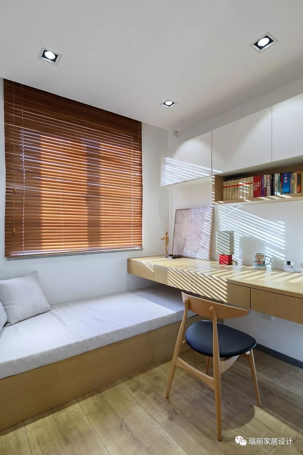 阳光充足胜过一切过去的诗句,适合阳光明媚的早晨诗