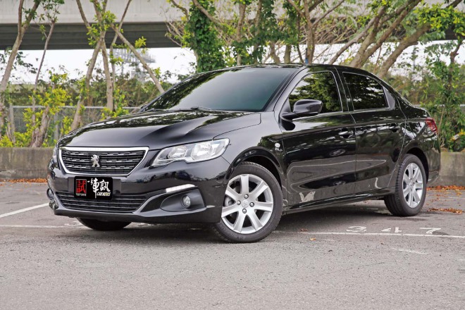 标致3012016款1.6l自动尊重版,标致301是入门车吗