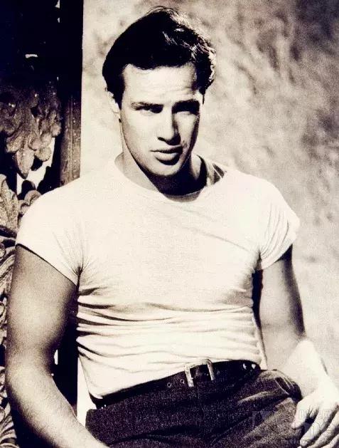 接下来我就说几句英语,接下来我说一句韩语