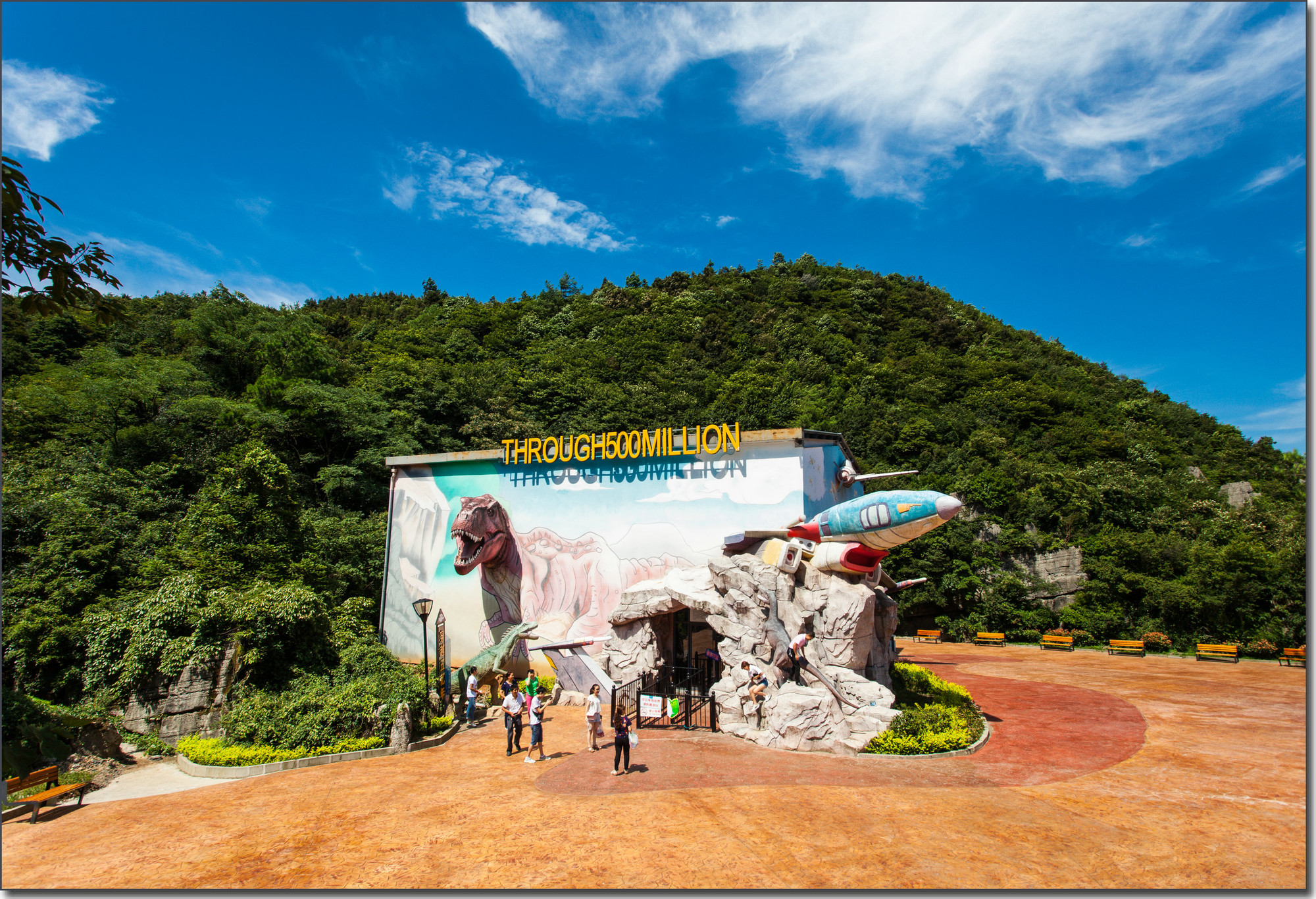 假如生活没精神怎么办，你需要来重庆奥陶纪受点冲击